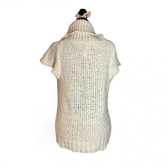 At Last Ivory Knit Short Sleeve Sweater 🦢 - Picture 4 of 5